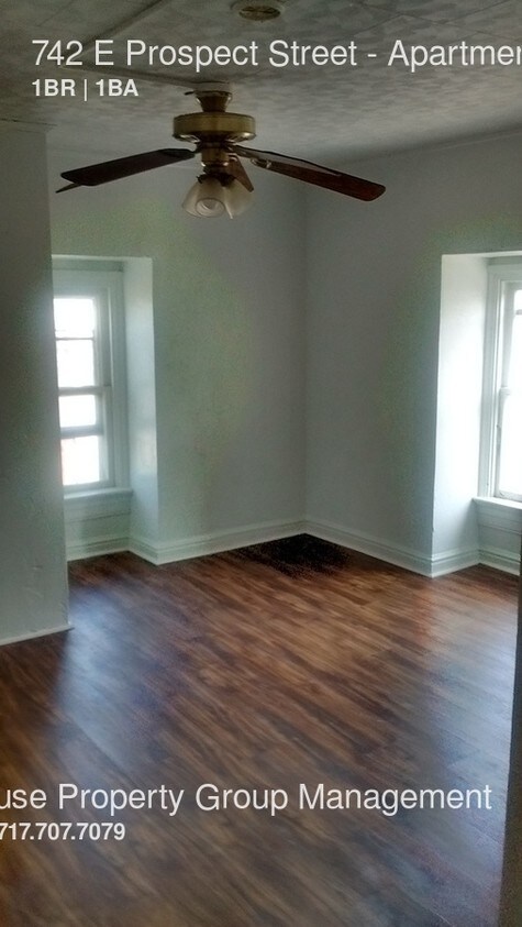 Foto principal - 742 E Prospect St