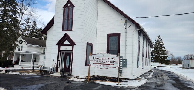 Foto del edificio - 2054 NY-245