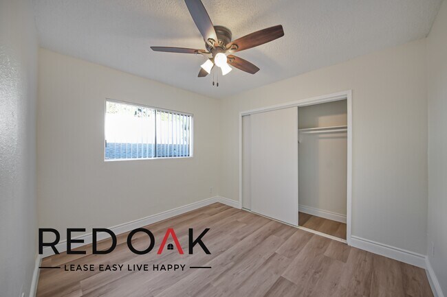 Building Photo - ~1 Month FREE~ Incredible Two Bedroom Floo...