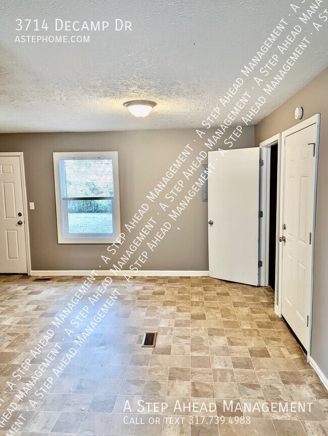 Foto del edificio - 3714 N Decamp - 4 Bed/1.5 Bath