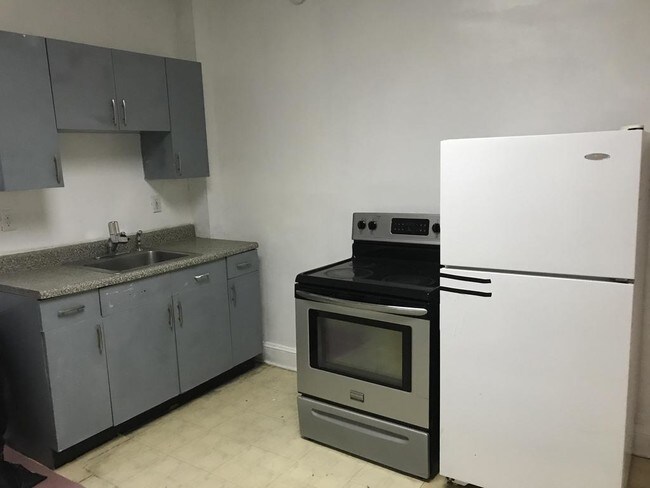 Building Photo - 2145 Mount Holly