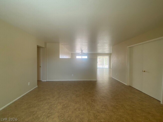 Foto del edificio - 4032 Coburn St