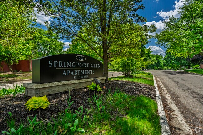 Foto del edificio - Springport Glen