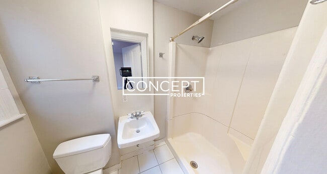 Building Photo - 63A Dana St. Unit 8B