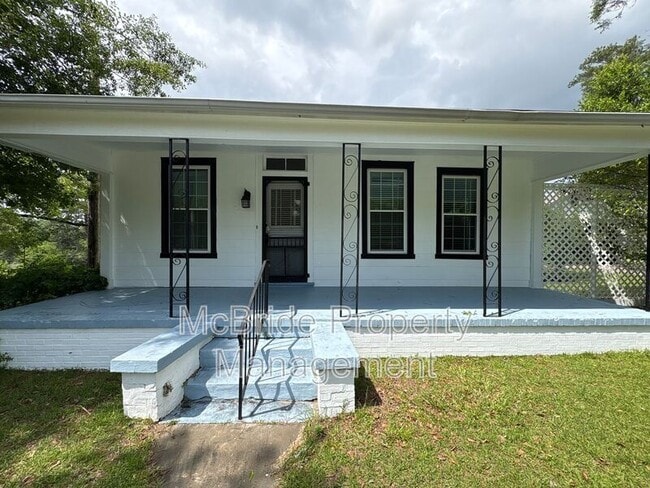 Building Photo - 2754 Hazel St