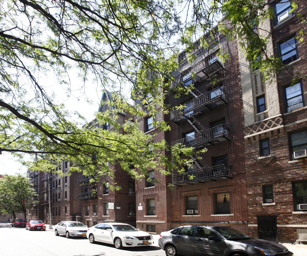 25-40 30 de septiembre Road Apartaments - 25-40 30th Road Apartments