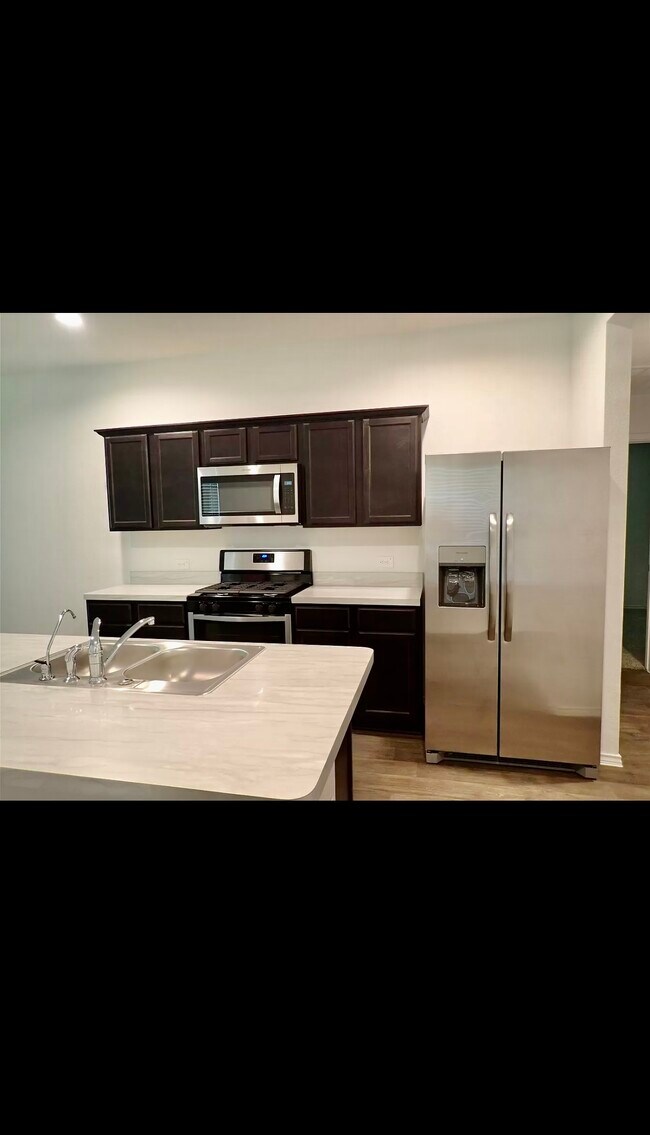 14990 Cypress Holw Dr, Patton Village, TX 77372 House Rental in Patton Village, TX