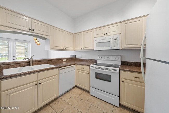 Building Photo - 1702 Annabellas Dr