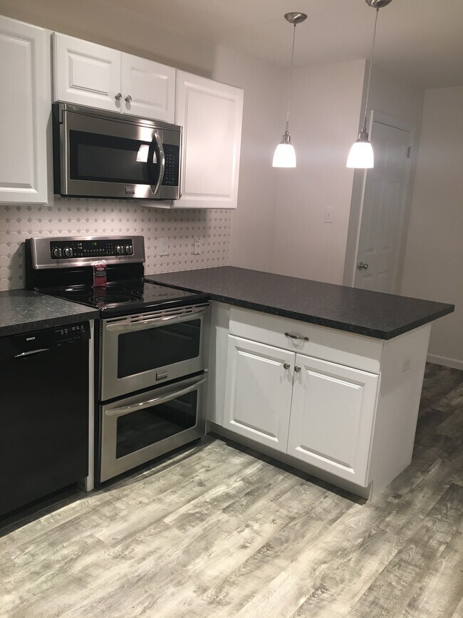 Foto del edificio - 2239 Milford Square Pike