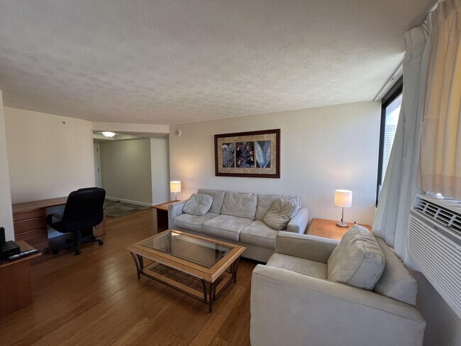 Foto del edificio - 343 Hobron Ln