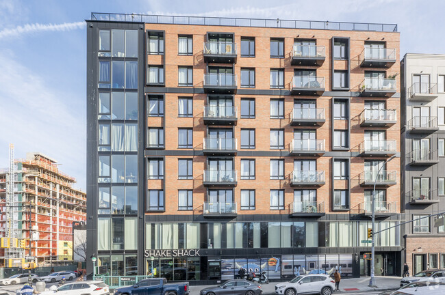 Foto del edificio - 1190 Fulton St