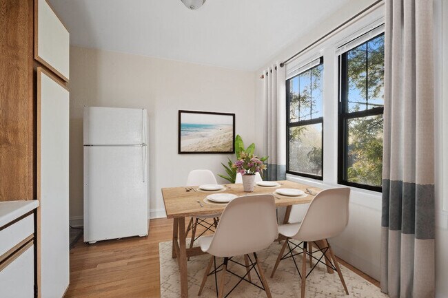 Foto del edificio - 338 Tudor Ct