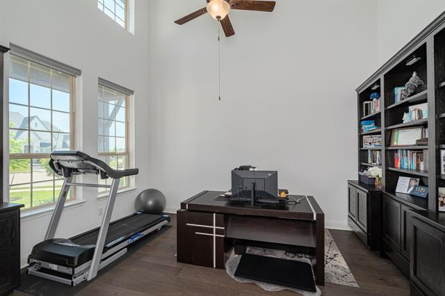 Foto del edificio - 701 Star Meadow Dr