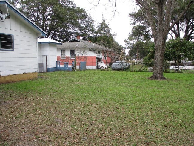 Building Photo - 3310 Altama Ave