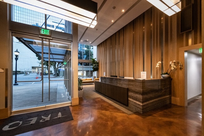 Foto del edificio - 1240 India St
