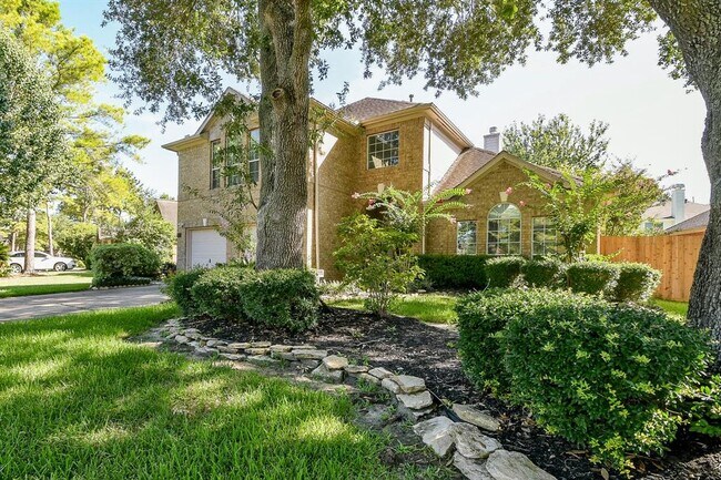Building Photo - 18035 Somerset Knolls Ct