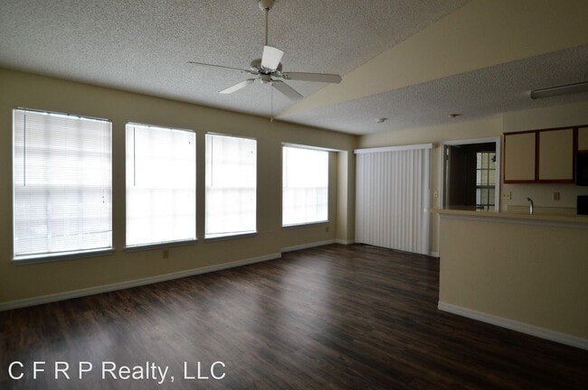 Building Photo - 1081 S Hiawassee Rd