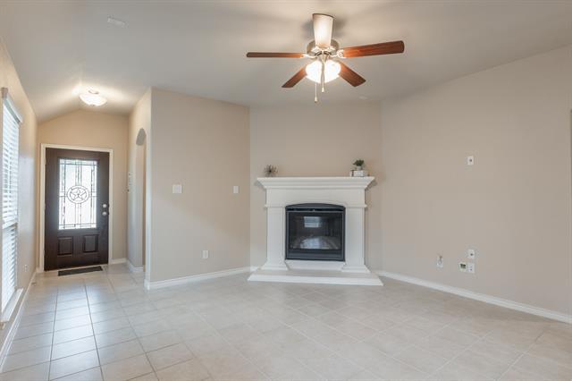 Foto del edificio - 9820 Diamondback Ln