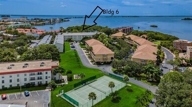 Building Photo - 2700 Bayshore Blvd