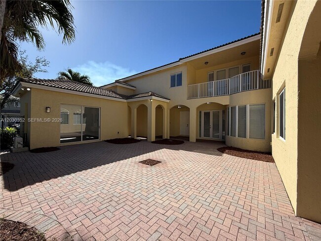 Foto del edificio - 2250 SE 19th Ave