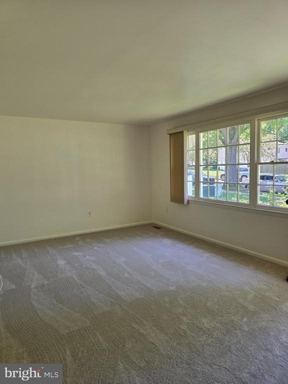 Building Photo - 10206 Farrar Ave