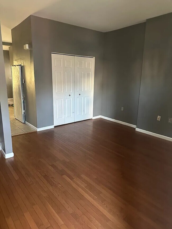 Sala de estar - 258 Bellevue Ave