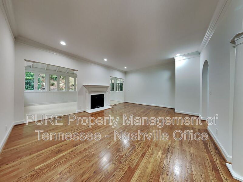 Foto principal - 165 Hicks Rd