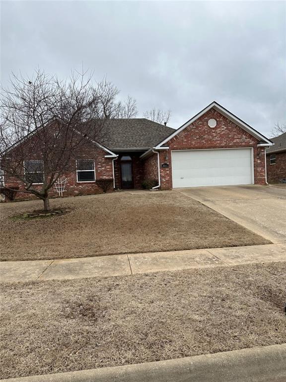 3511 West Lonoke Drive, Fayetteville, AR 72704 House Rental in