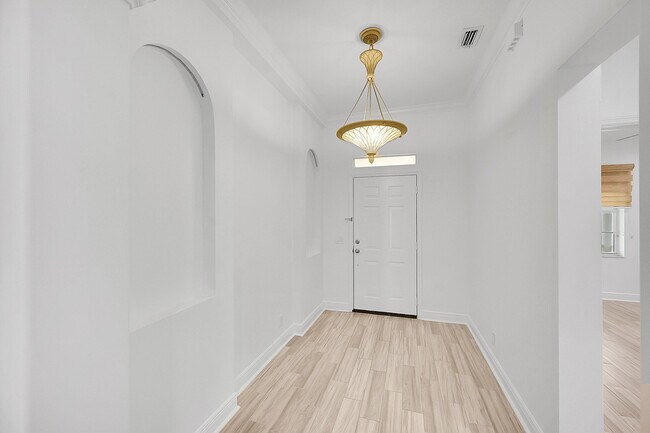 Foto del edificio - 248 Clocktower Dr
