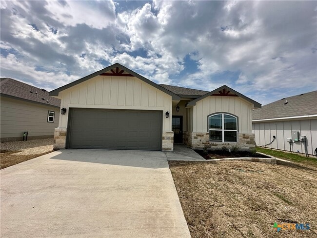 Foto del edificio - 1527 Sideoats Ln