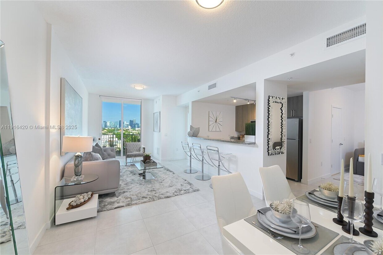 Foto principal - 514 SW 22nd Ave