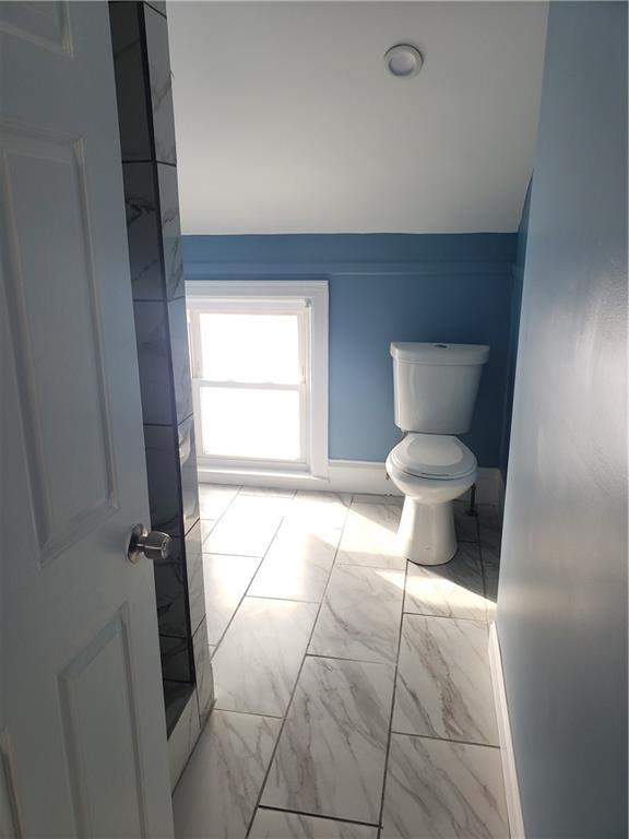 Foto del edificio - 142 Pocasset Ave