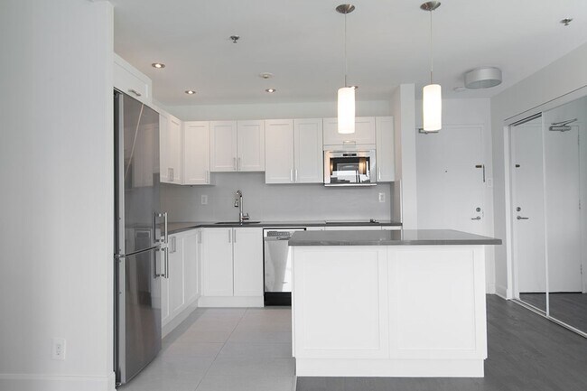 Photo du bâtiment - 3455 Rue Aylmer