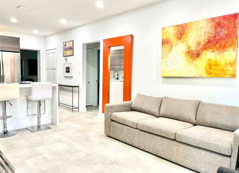 Foto principal - 127 NW 52nd St