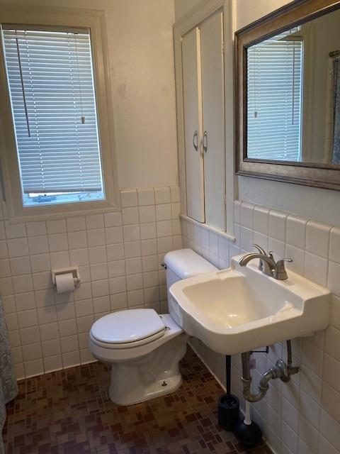 Building Photo - 2509 Enfield Rd