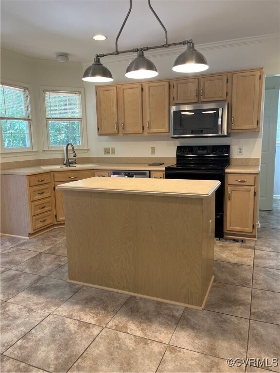 Building Photo - 9207 Abingdon Manor Ct