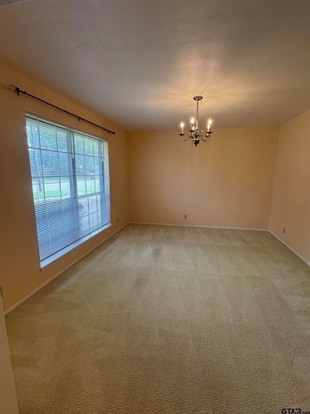 Building Photo - 1311 Larkspur Ln