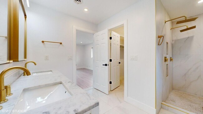 Foto del edificio - 4761 NE 28th Ave