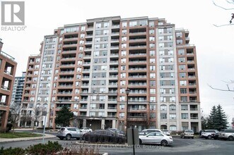 Building Photo - 9 Northern Heights Dr