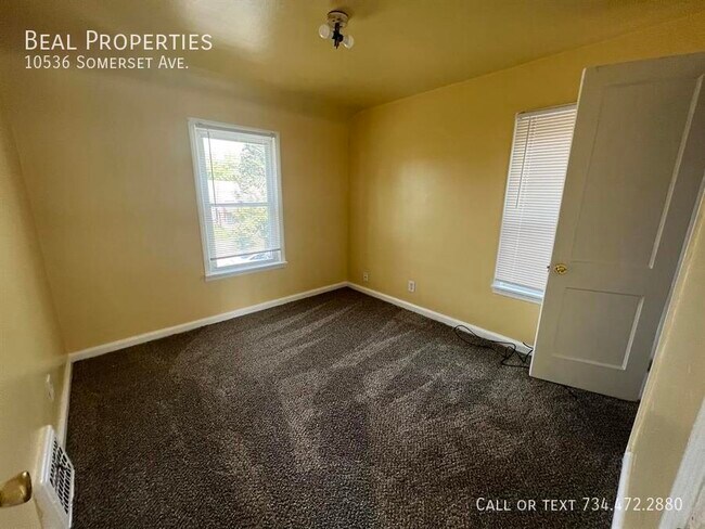 Foto del edificio - 10536 Somerset Ave