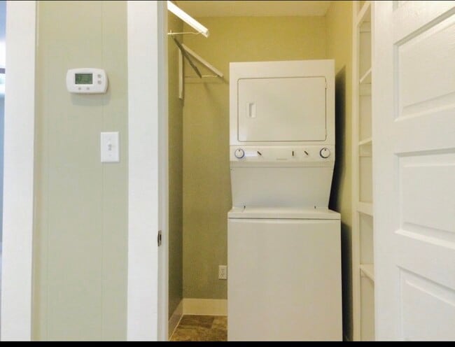 Foto del edificio - 1906 Dalton Pike SE