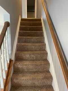 Stairway - 118 Arrowhead Dr
