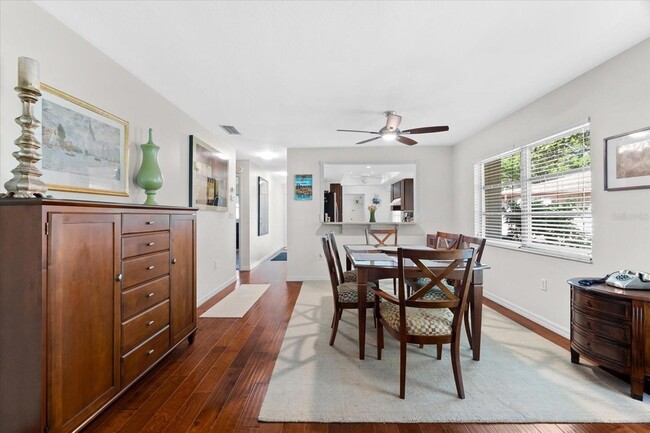 Foto del edificio - 2304 Lark Ln