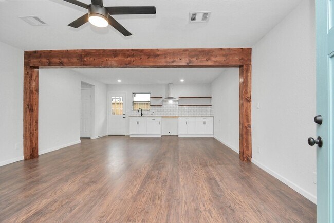 Foto del edificio - 262 1/2 De Boll Street Unit