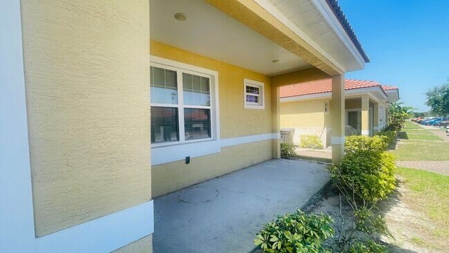 Foto del edificio - 1595 Cumin Dr