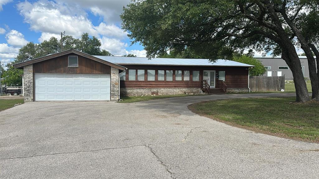 Foto principal - 198 Happy Cow Ln