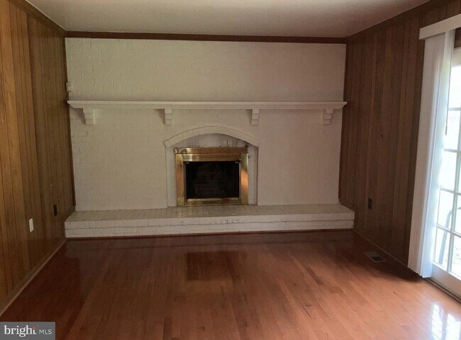 Building Photo - 17205 Amity Dr