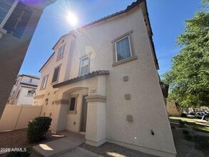 Building Photo - 1298 S Owl Dr