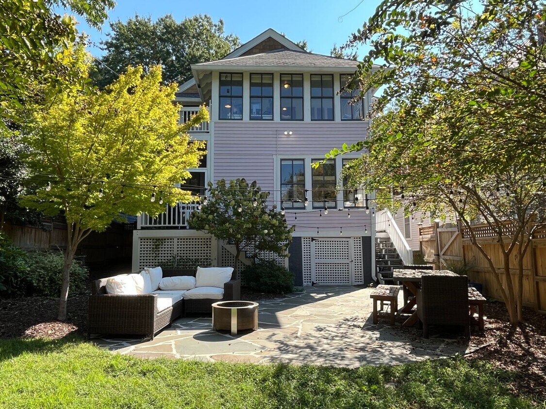 Primary Photo - Incredible 3BD, 2.5BA House in Boylan Heig...