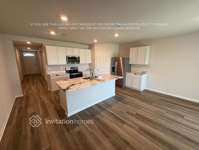 Building Photo - 18116 Canopy Pl